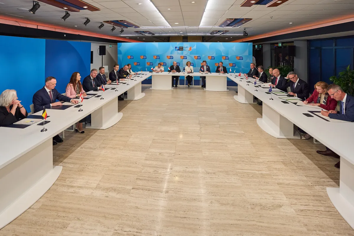 Trump and Takaichi Summit Grapples with Iran War, Hormuz Request