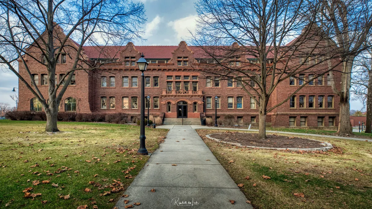 Karlstad's Nobelgymnasiet to launch apprenticeship training in 2026