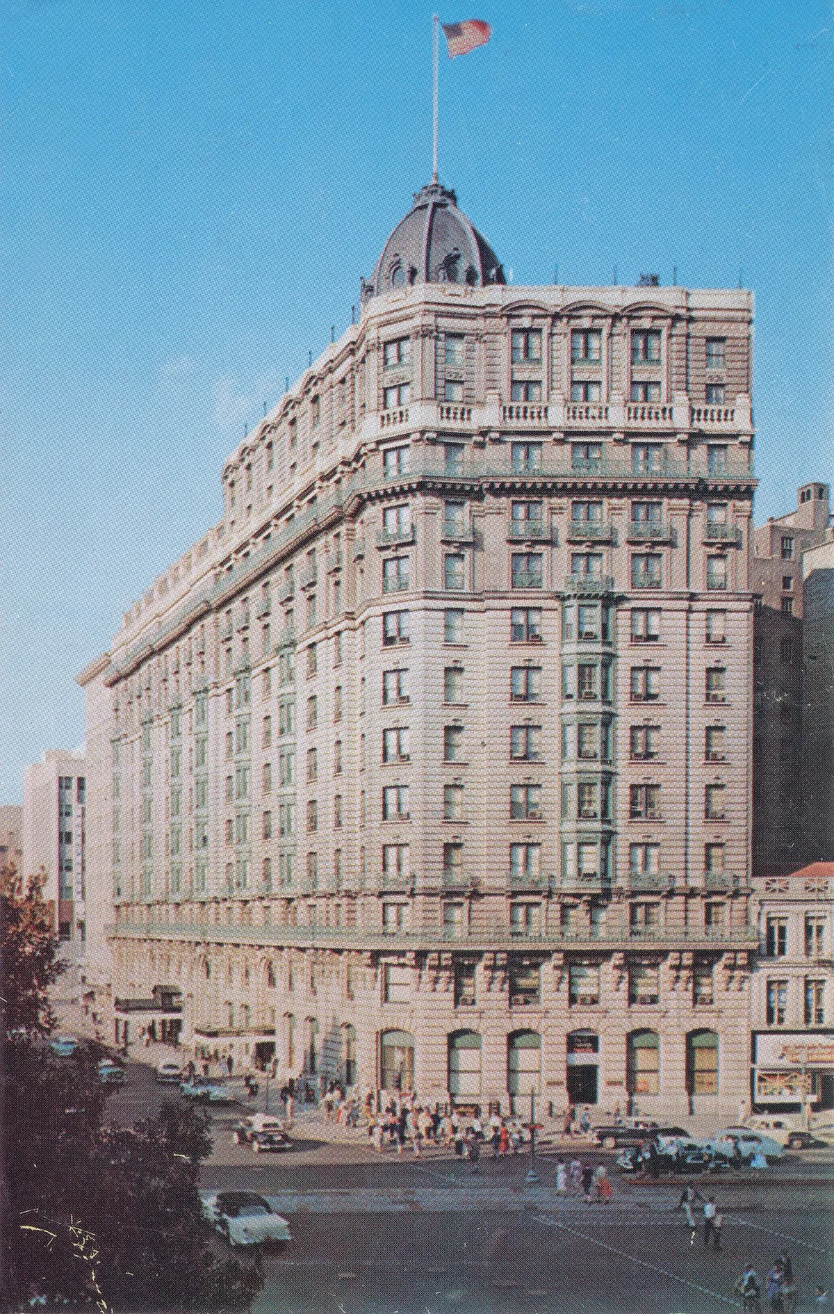 VM möter hotellstrejker och Airbnb-förbud i New York