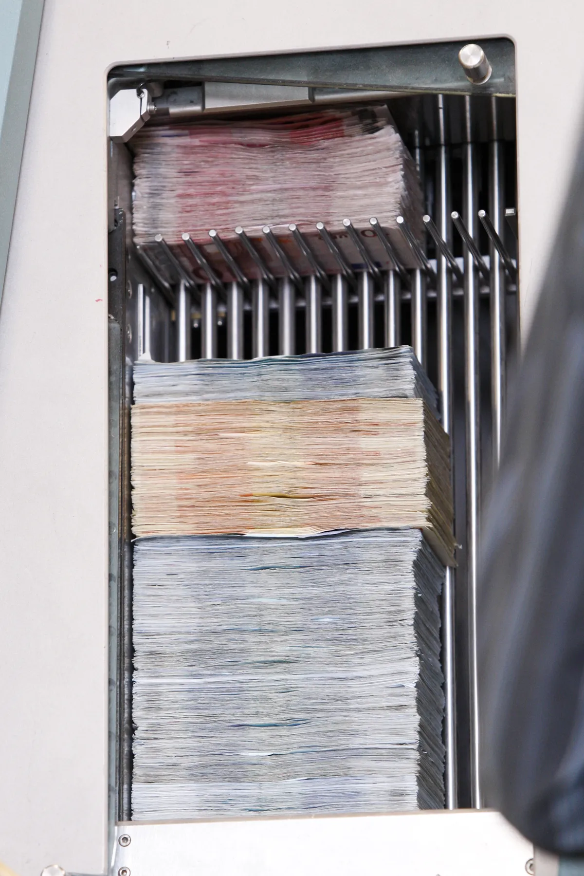 UK DWP får nya befogenheter för bankkontroller och avdrag vid bedrägeri