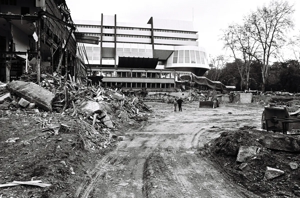 HSB gives away Gothenburg apartment building with dismantling condition