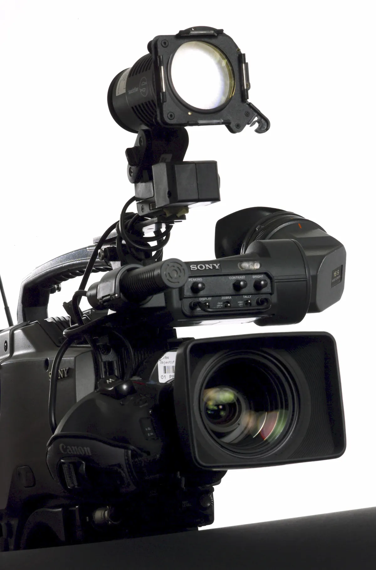 TV dispute threatens access to Sweden's World Cup playoff match