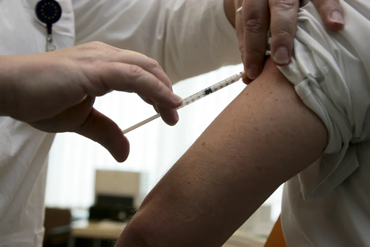 Lågt vaccintäckning för bältros i Storbritannien – miljoner uppmanas att