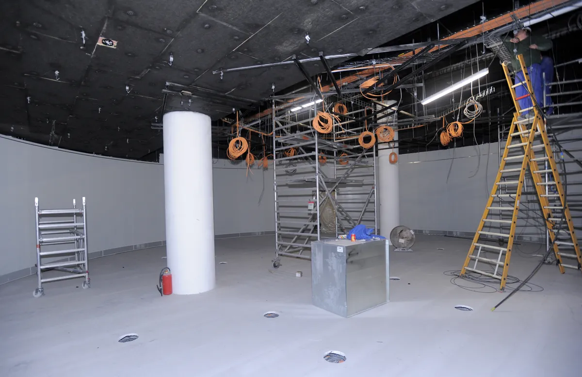 Växjö Nears Decision on New Swimming Hall as Current Hall's Fate Remains Unclear