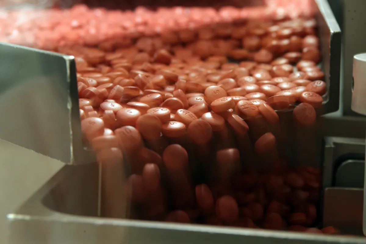 Doctor warns of supplement dangers, vitamin D overdose risks