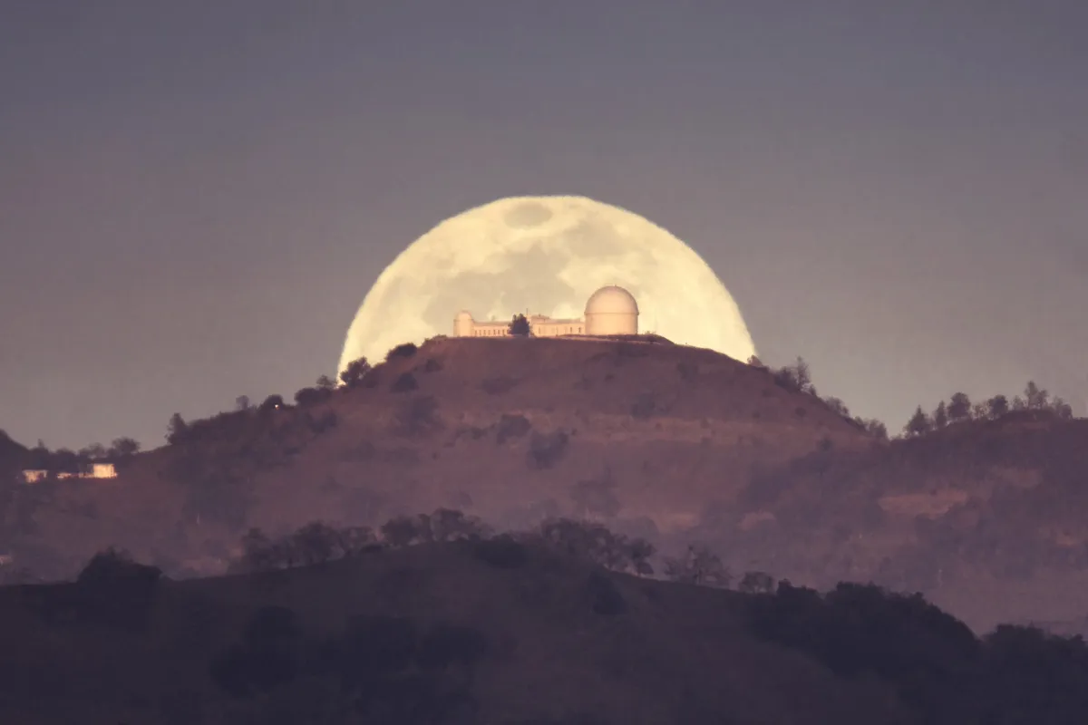 NASA's Artemis II Crew Returns to Earth After Lunar Flyby