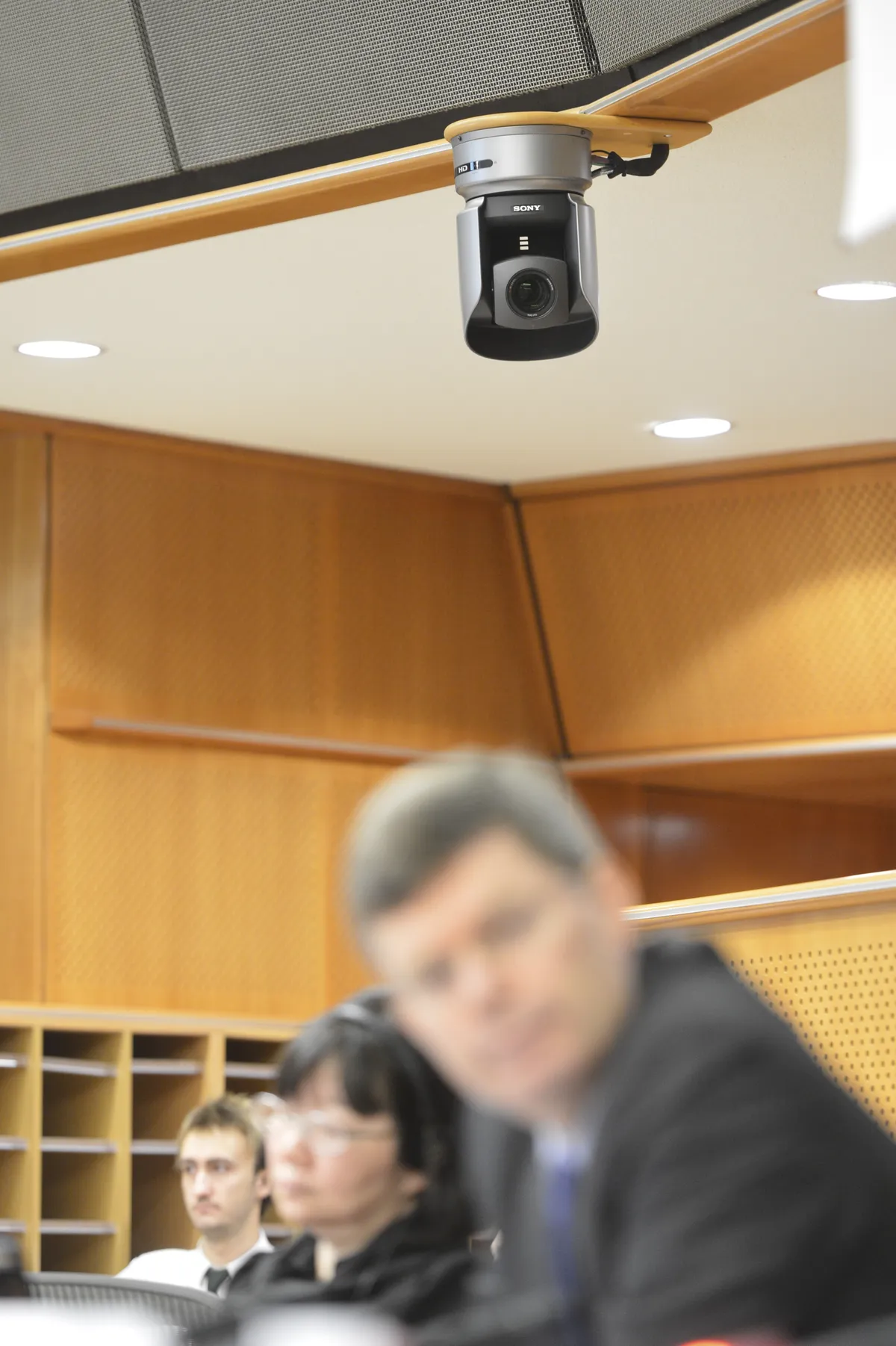 Reed Hastings to Depart Netflix After 29 Years, Stock Drops 8%