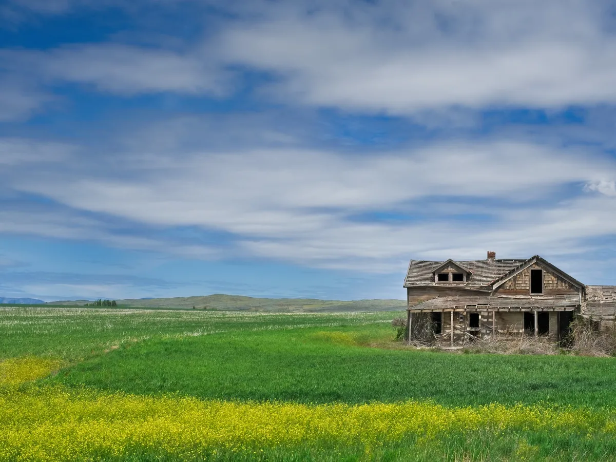 Vandalism Targets Abandoned Properties in Swedish Village Ställdalen