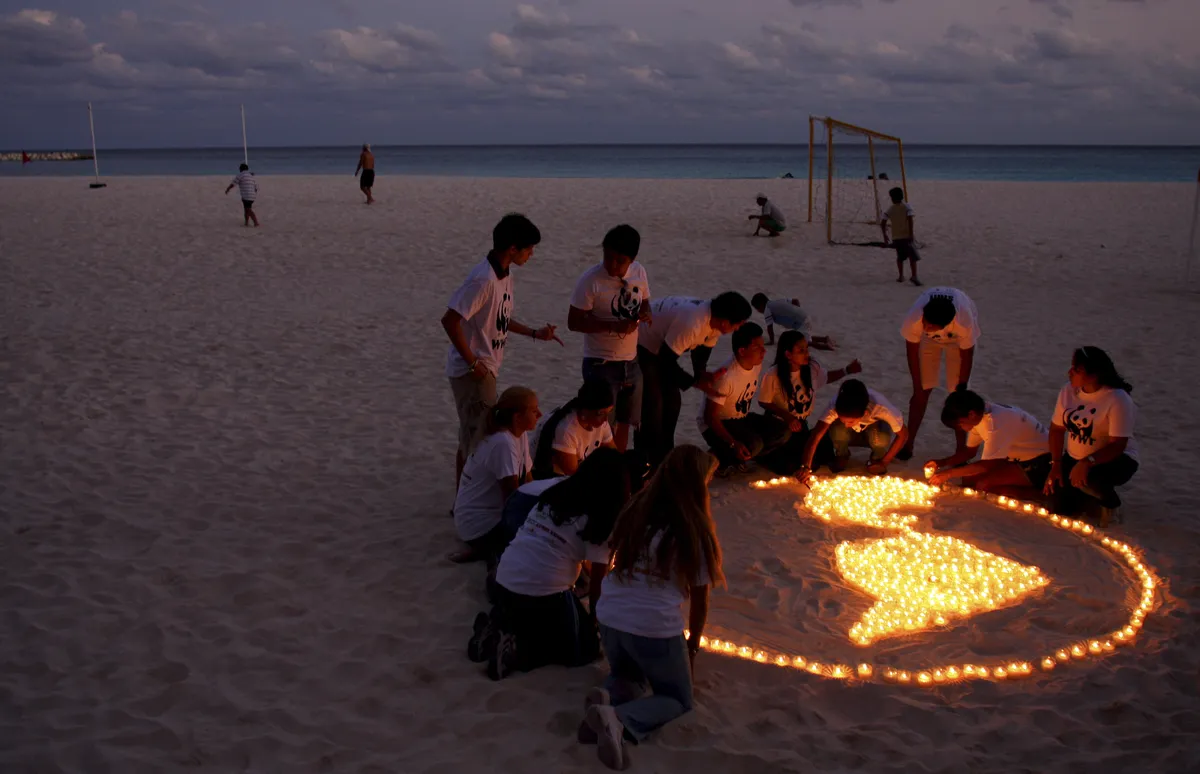 VMO varnar för att jordens klimat är farligt ur balans