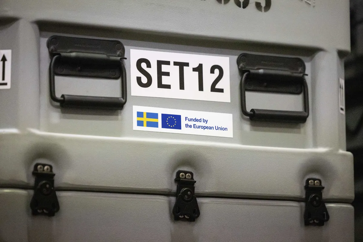 Sveriges civilförsvarschef varnar för treårigt krig