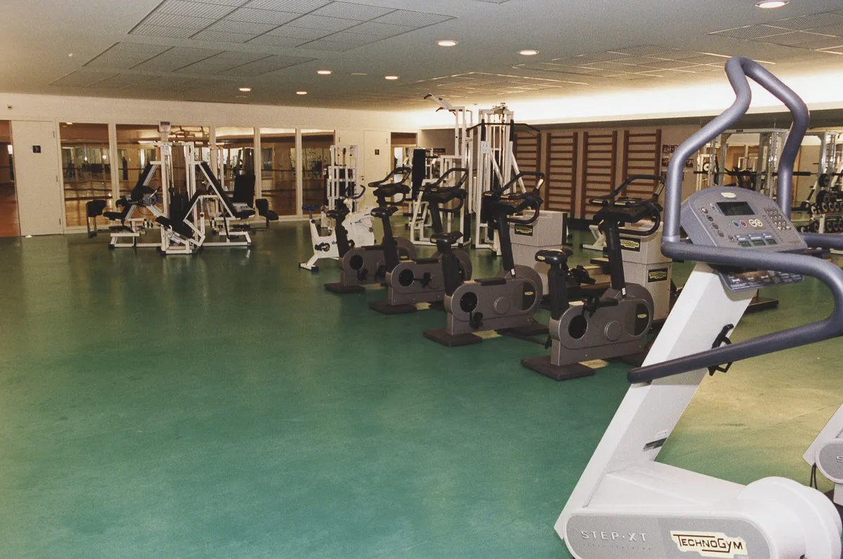 Pilates Trend Grows Rapidly in Gyms, Fueled by Social Media Debate