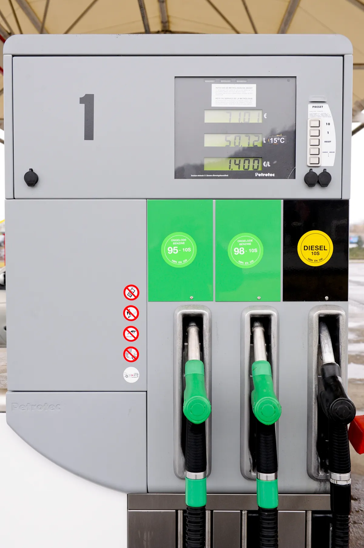 Iran War and Strait of Hormuz Closure Trigger Global Energy Crisis