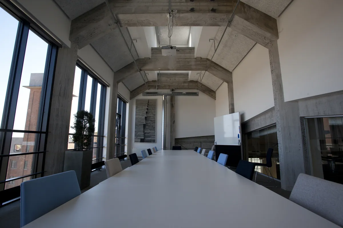 Our Friends in the North blir scenuppsättning med premiär i Newcastle