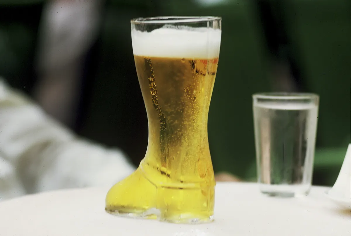 Home Secretary Approves Extended Pub Hours for World Cup