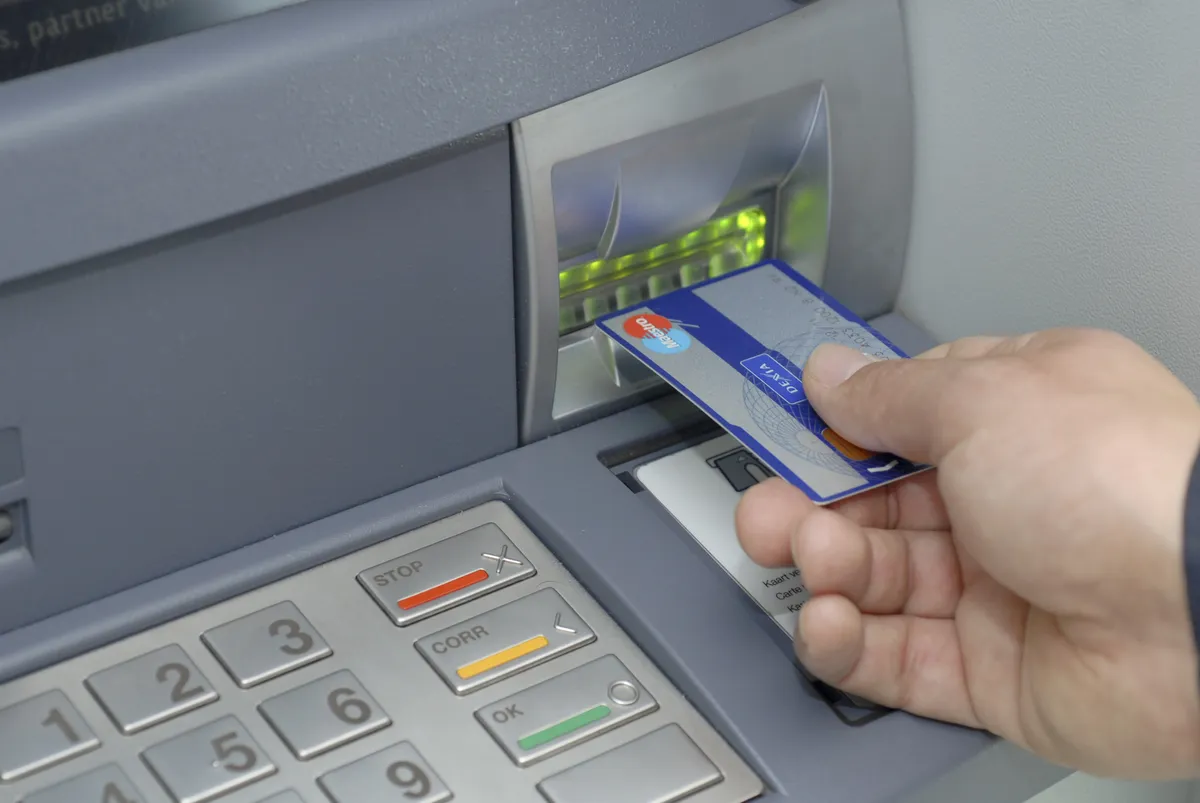 John Lewis Partnership rapporterar blandade resultat med bonusosäkerhet