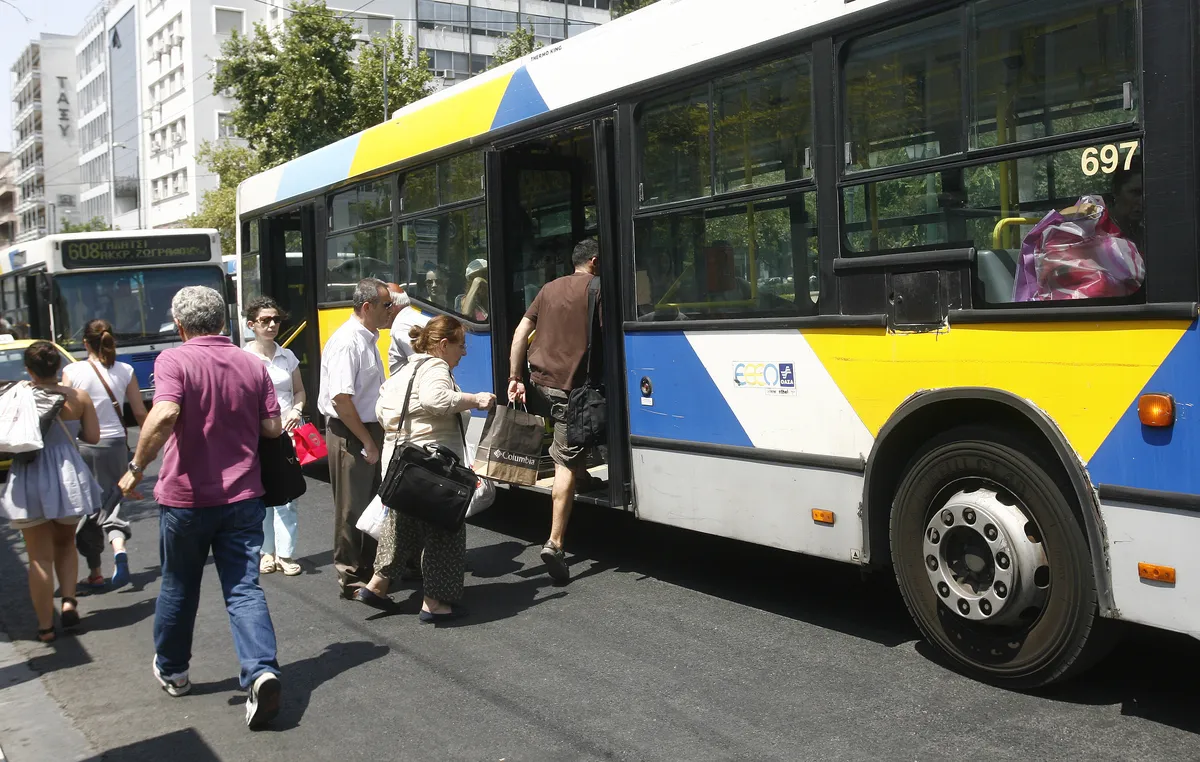 Ryanair cuts Girona capacity, blames Aena fee hikes