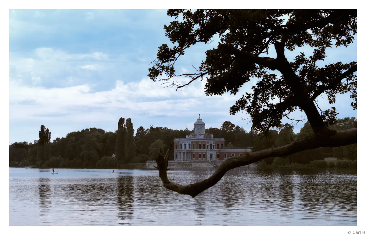 Majoritet av brittiska väljare tror att monarkin överlever