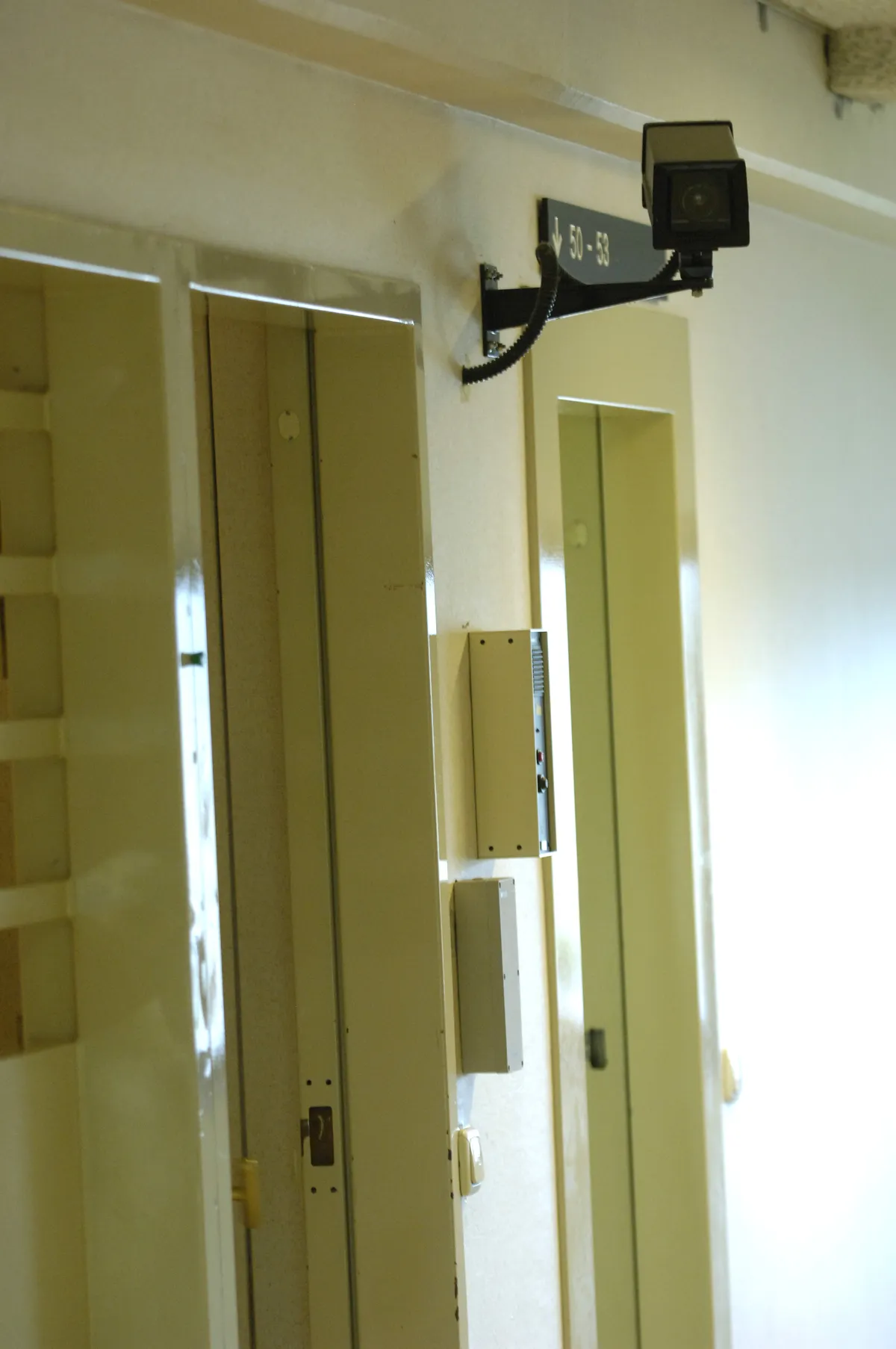 Ian Huntley dies after prison assault, daughter rejects funeral role