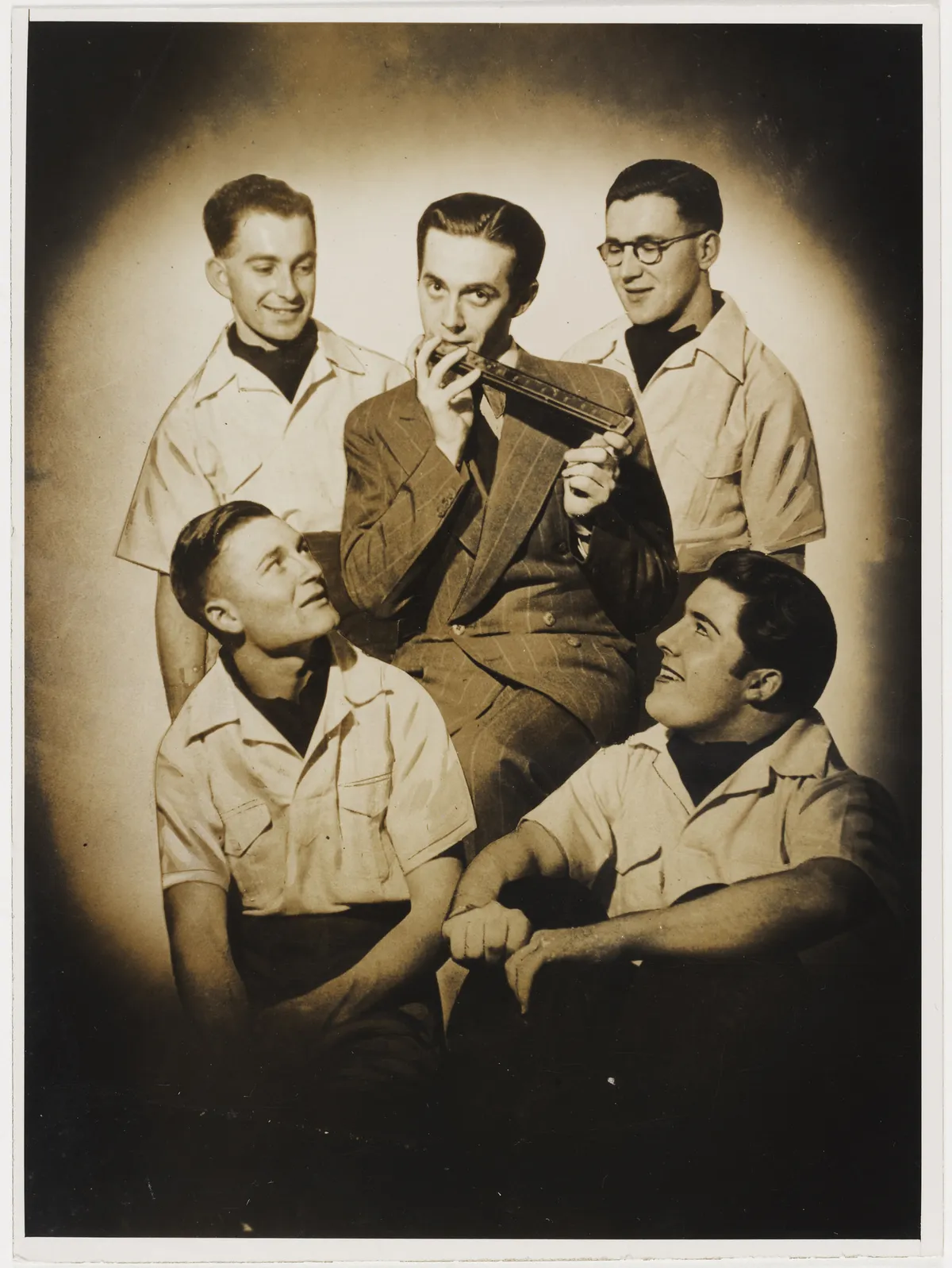 Unga musiker bildar dansband efter skolprojekt i Örnsköldsvik