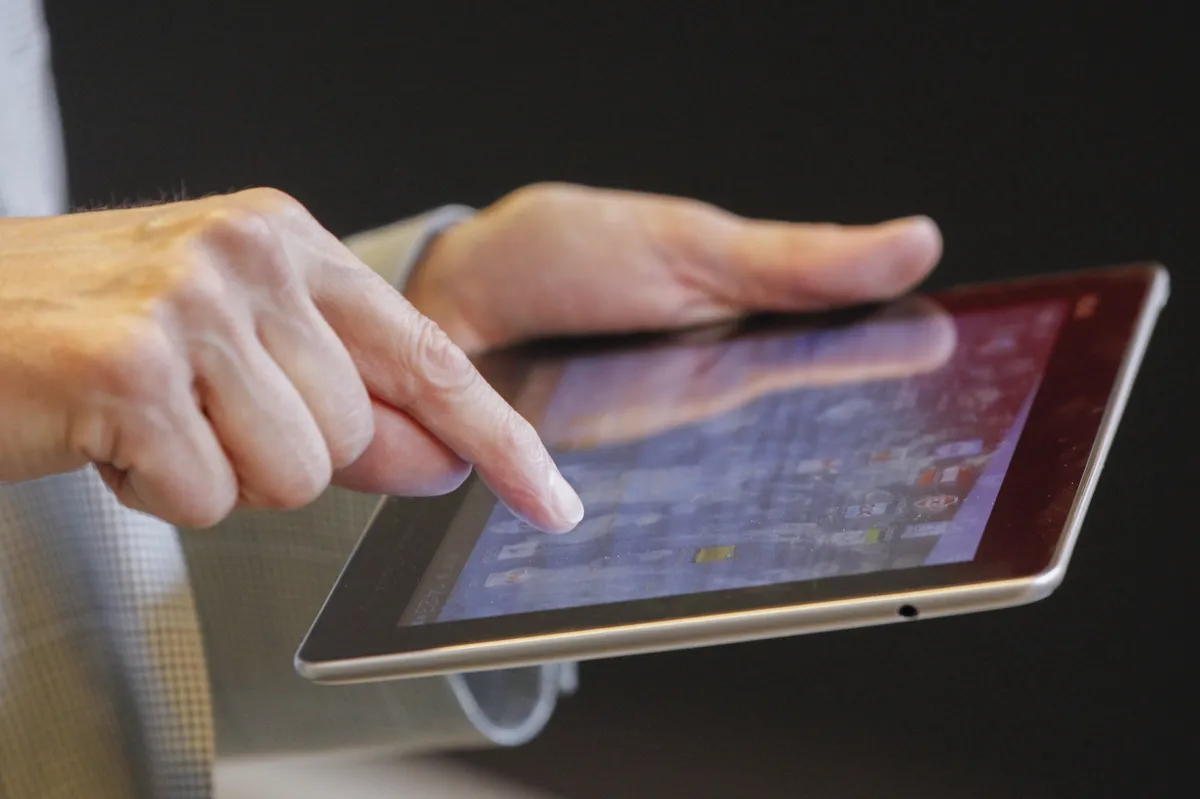 UK Issues Evidence-Backed Screen Time Guidance for Young Children