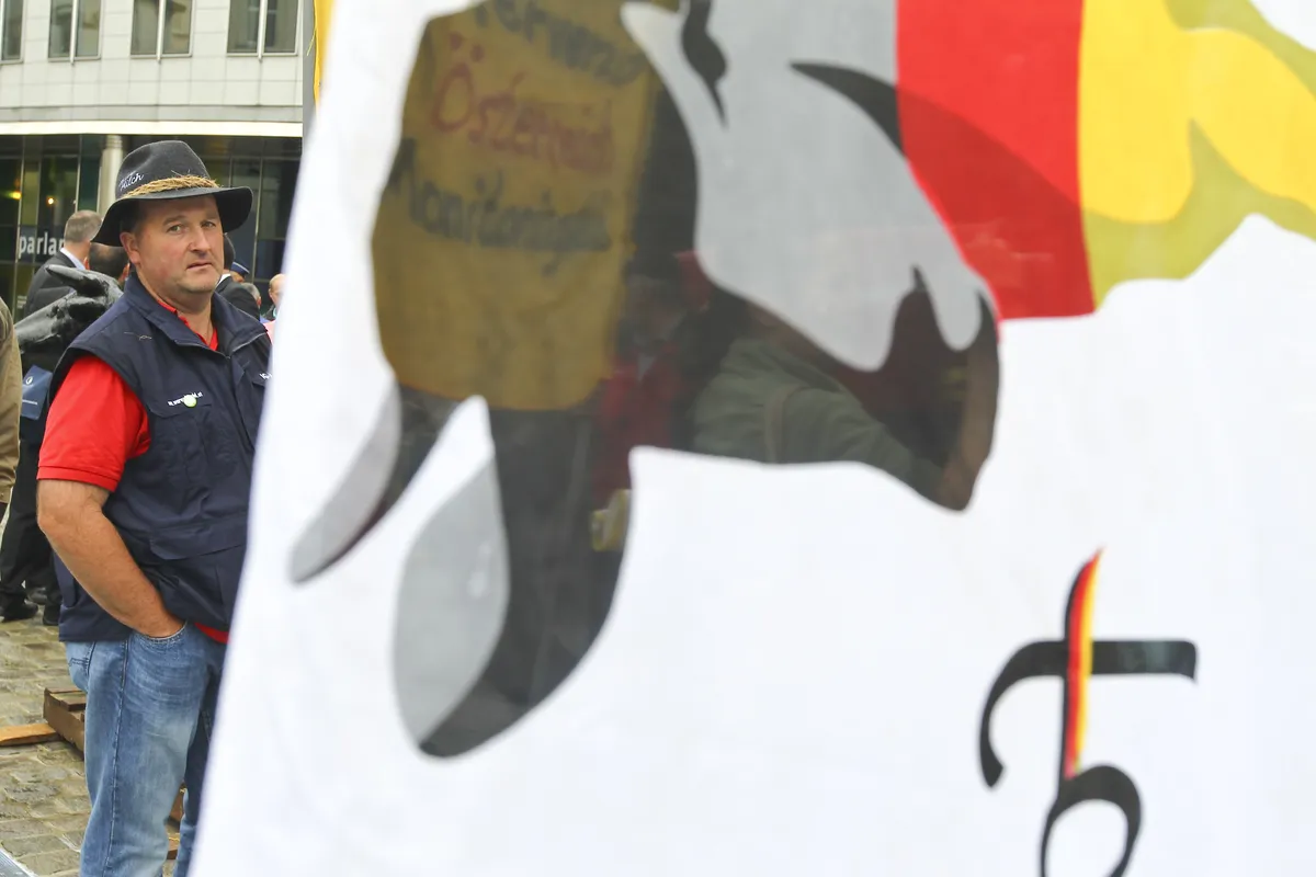 Tens of thousands protest austerity in Brussels amid union mobilization